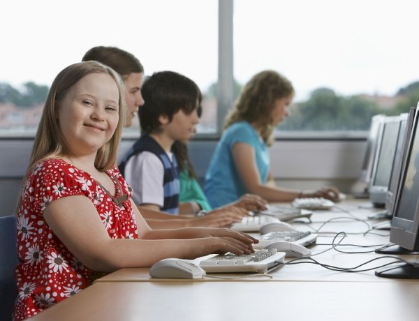 Educação em Transformação: Tecnologia, Inclusão e Novas Políticas Redefinem o Futuro das Escolas e Universidades no Brasil e no Mundo!