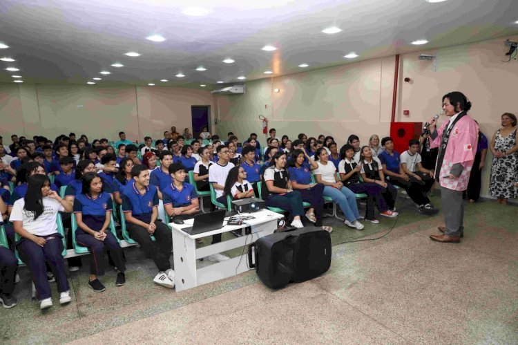 Educação em Transformação: Tecnologia, Inclusão e Novas Políticas Redefinem o Futuro das Escolas e Universidades no Brasil e no Mundo!