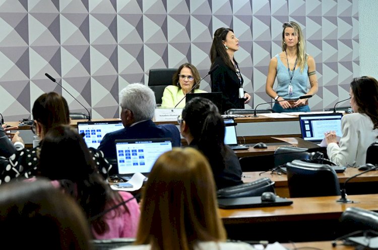 Educação em Transformação: Tecnologia, Inclusão e Novas Políticas Redefinem o Futuro das Escolas e Universidades no Brasil e no Mundo!