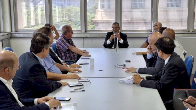 O Futuro do Trabalho em 2025: Oportunidades, Mudanças e Desafios que Você Precisa Conhecer!