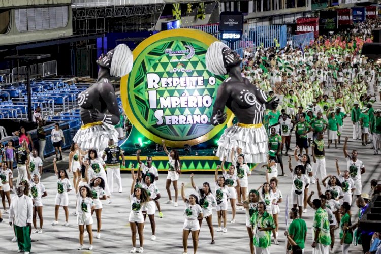 Carnaval 2025 no Rio: Uma Explosão de Tradição, Inovação e Consciência Social!